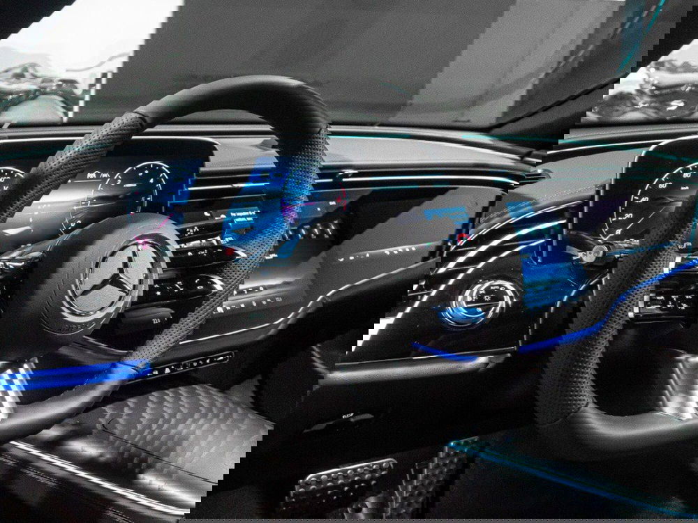 Mercedes-Benz Classe E nuova a Ancona (12)