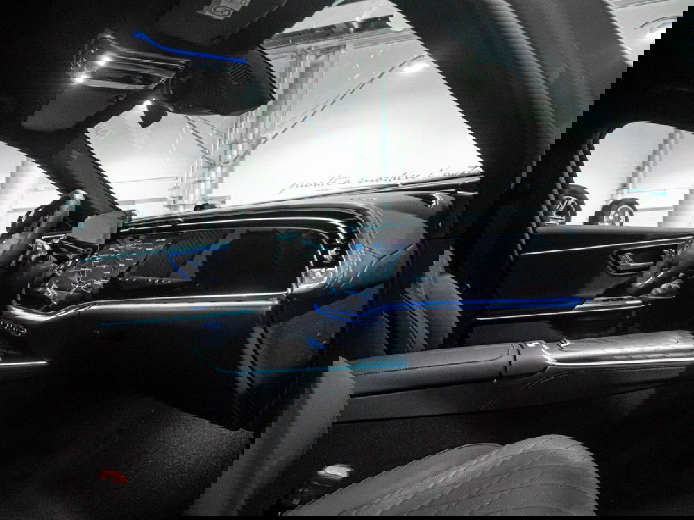 Mercedes-Benz Classe E nuova a Ancona (18)