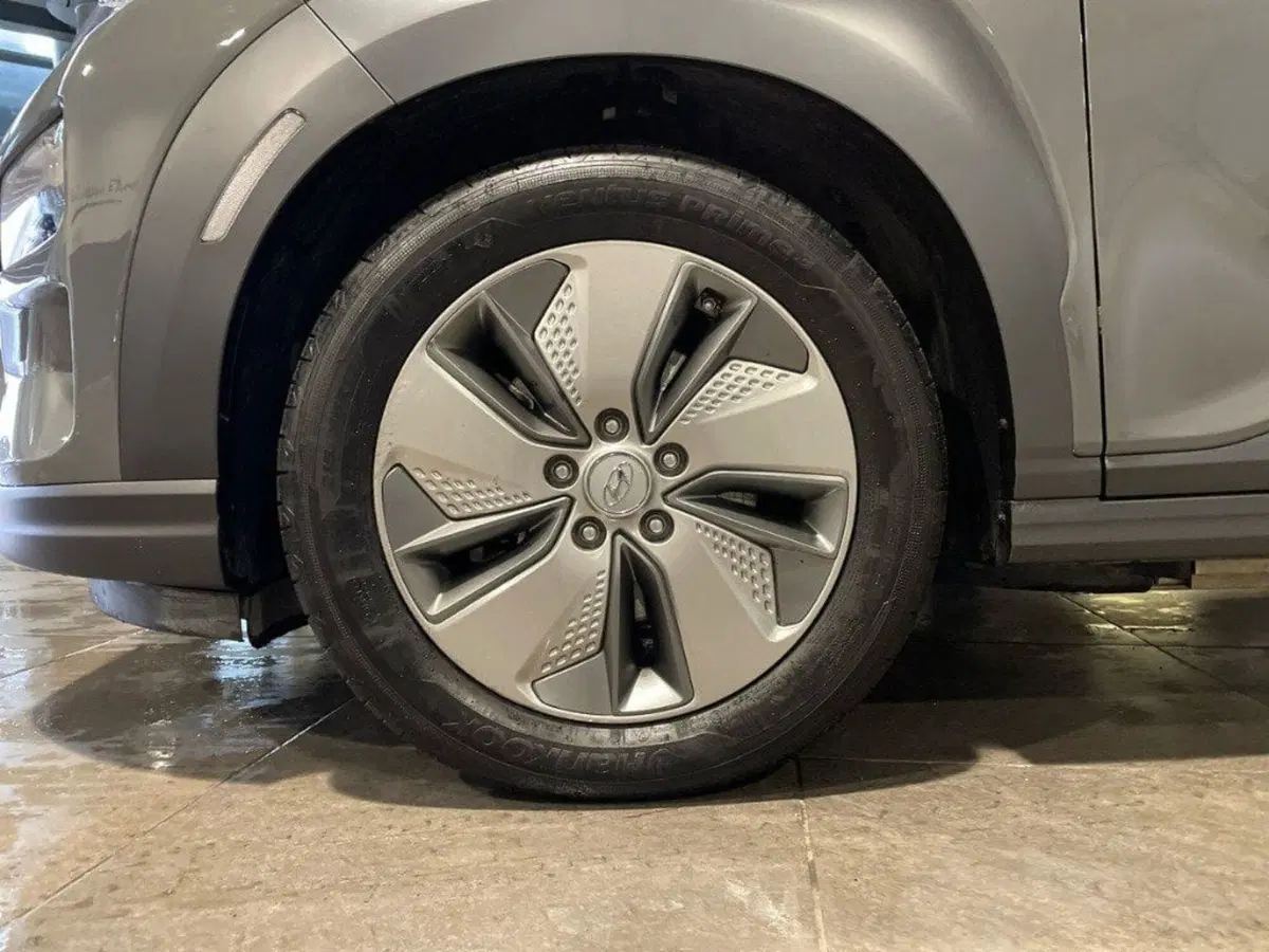 Hyundai Kona usata a Ancona (8)