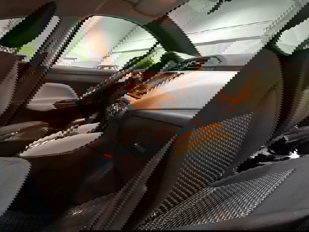 Nissan Micra usata a Ancona (14)