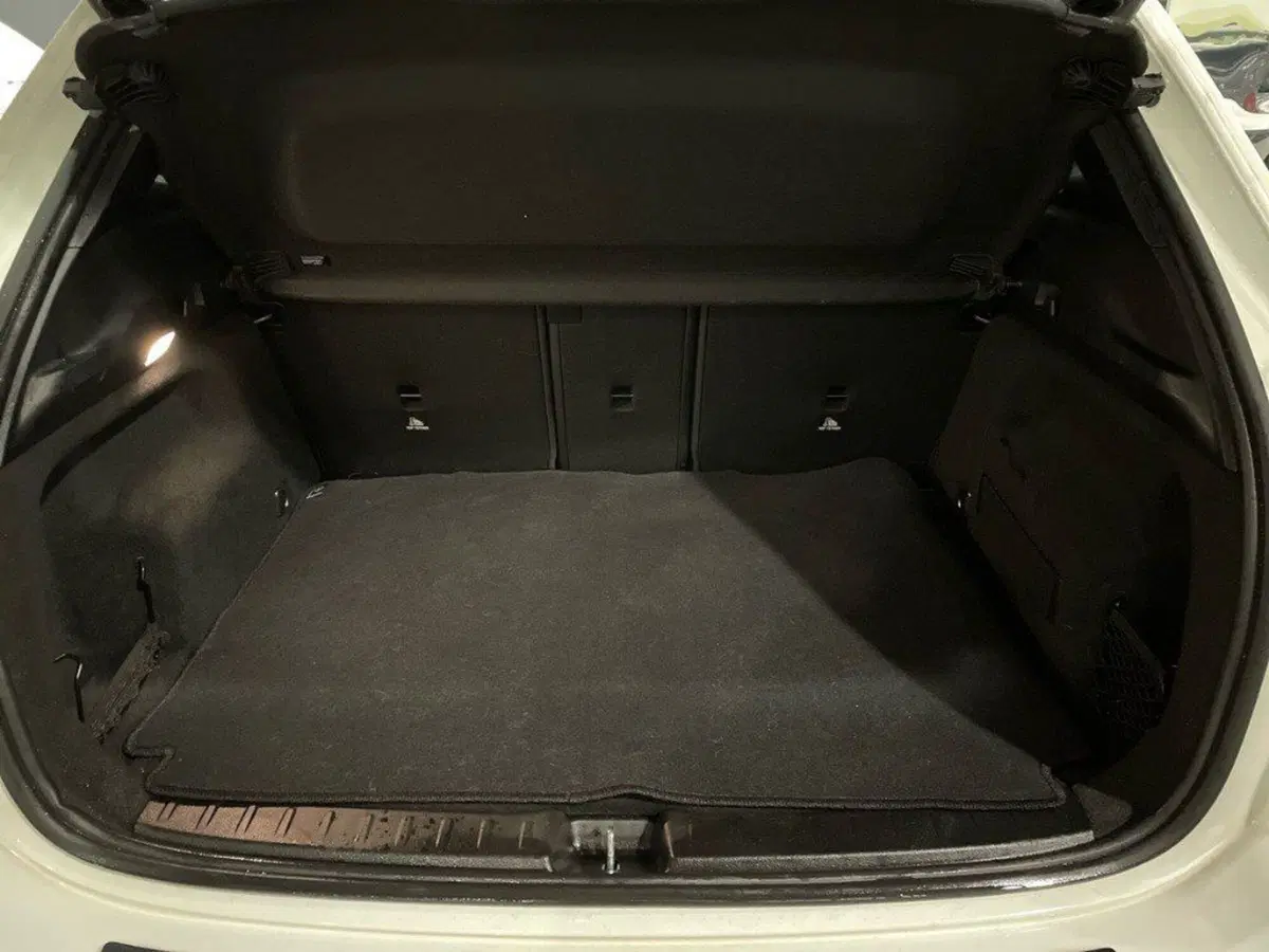 Mercedes-Benz GLA SUV usata a Ancona (7)