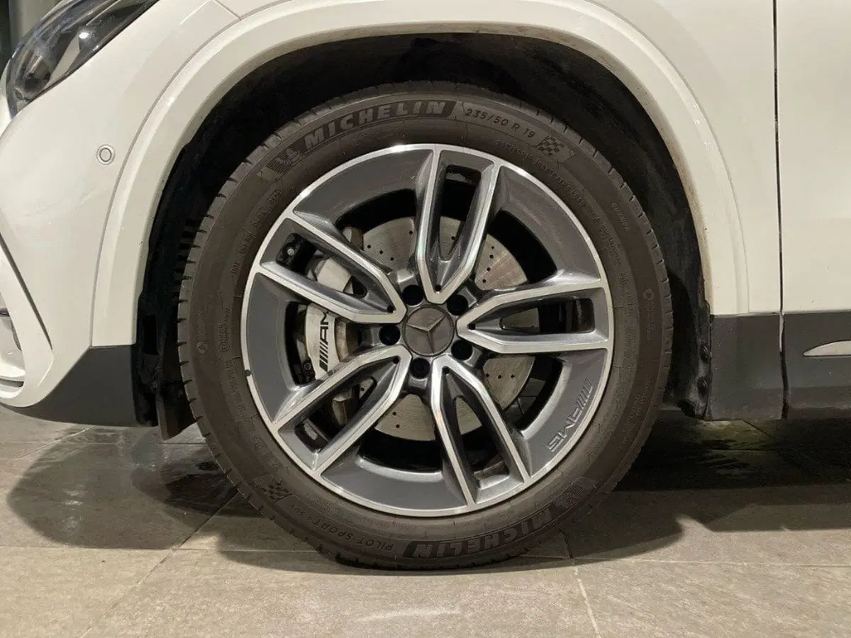 Mercedes-Benz GLA SUV usata a Ancona (8)