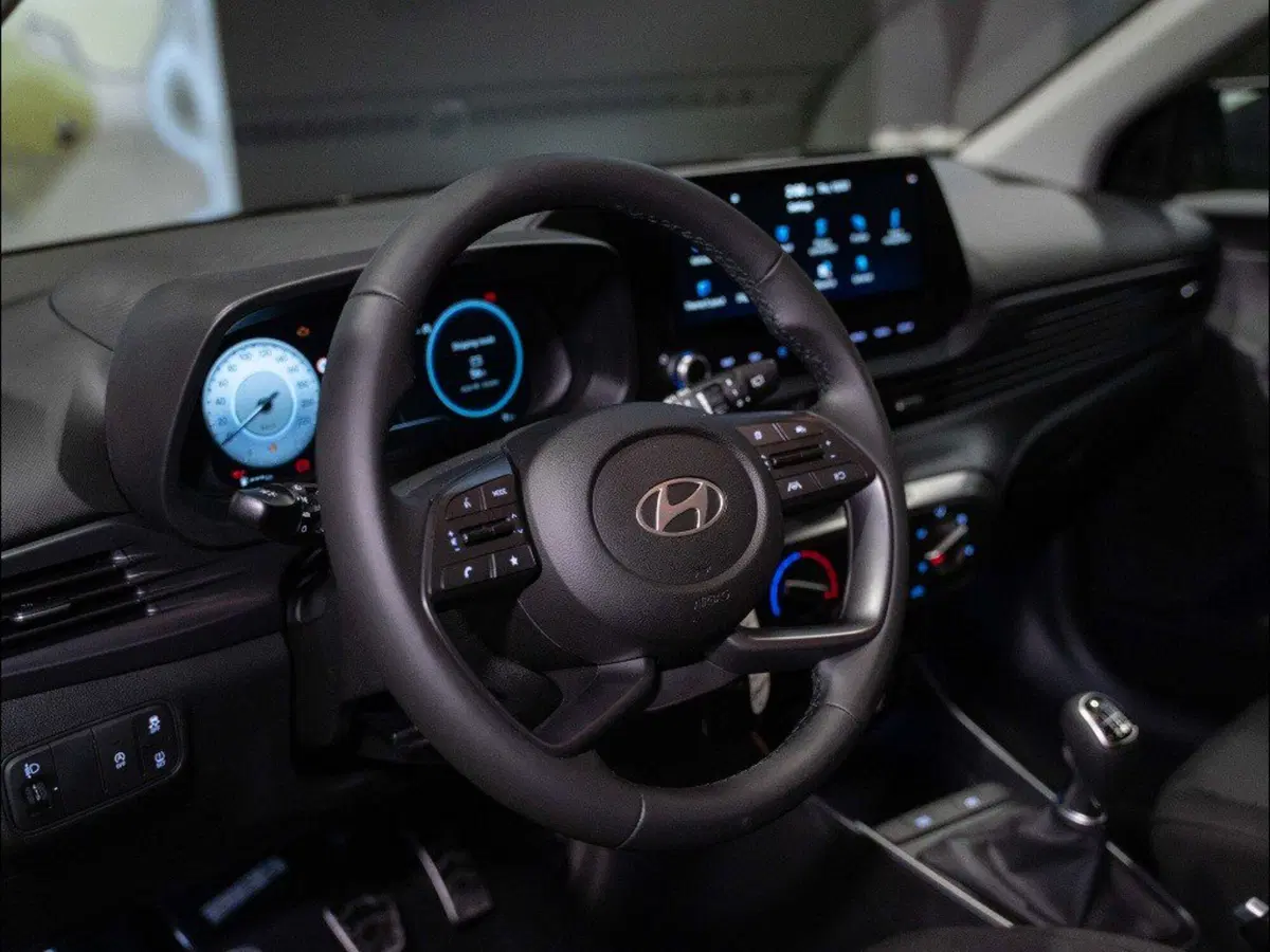 Hyundai Bayon nuova a Ancona (12)