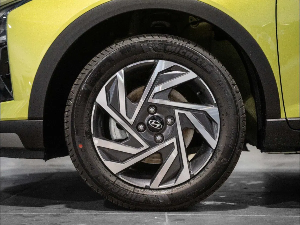 Hyundai Bayon nuova a Ancona (7)