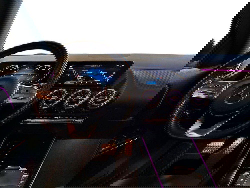 Mercedes-Benz GLA SUV usata a Ancona (11)