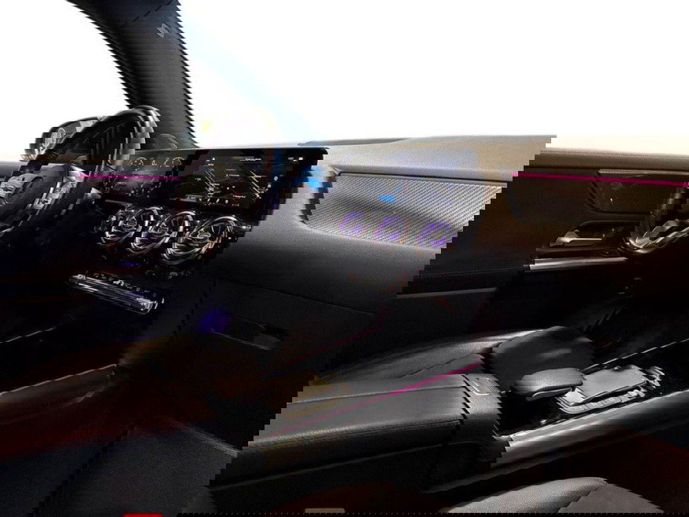 Mercedes-Benz GLA SUV usata a Ancona (12)