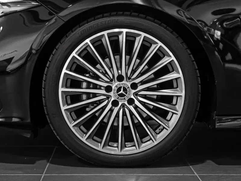 Mercedes-Benz Classe A Sedan nuova a Ancona (10)