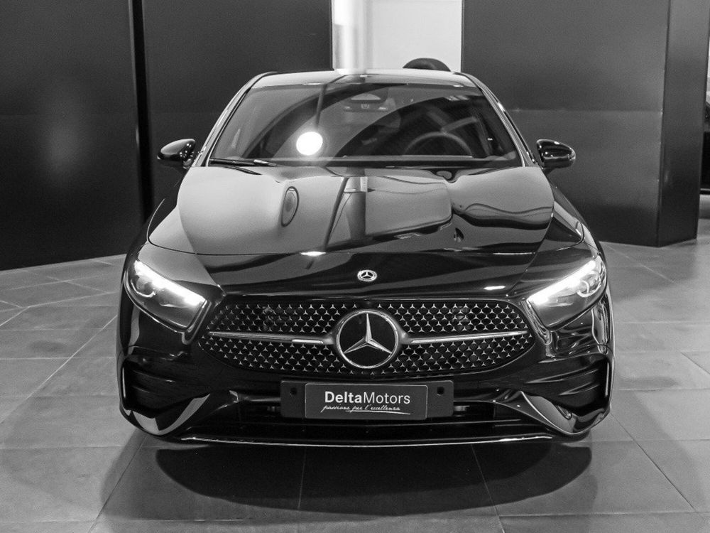 Mercedes-Benz Classe A Sedan nuova a Ancona (6)