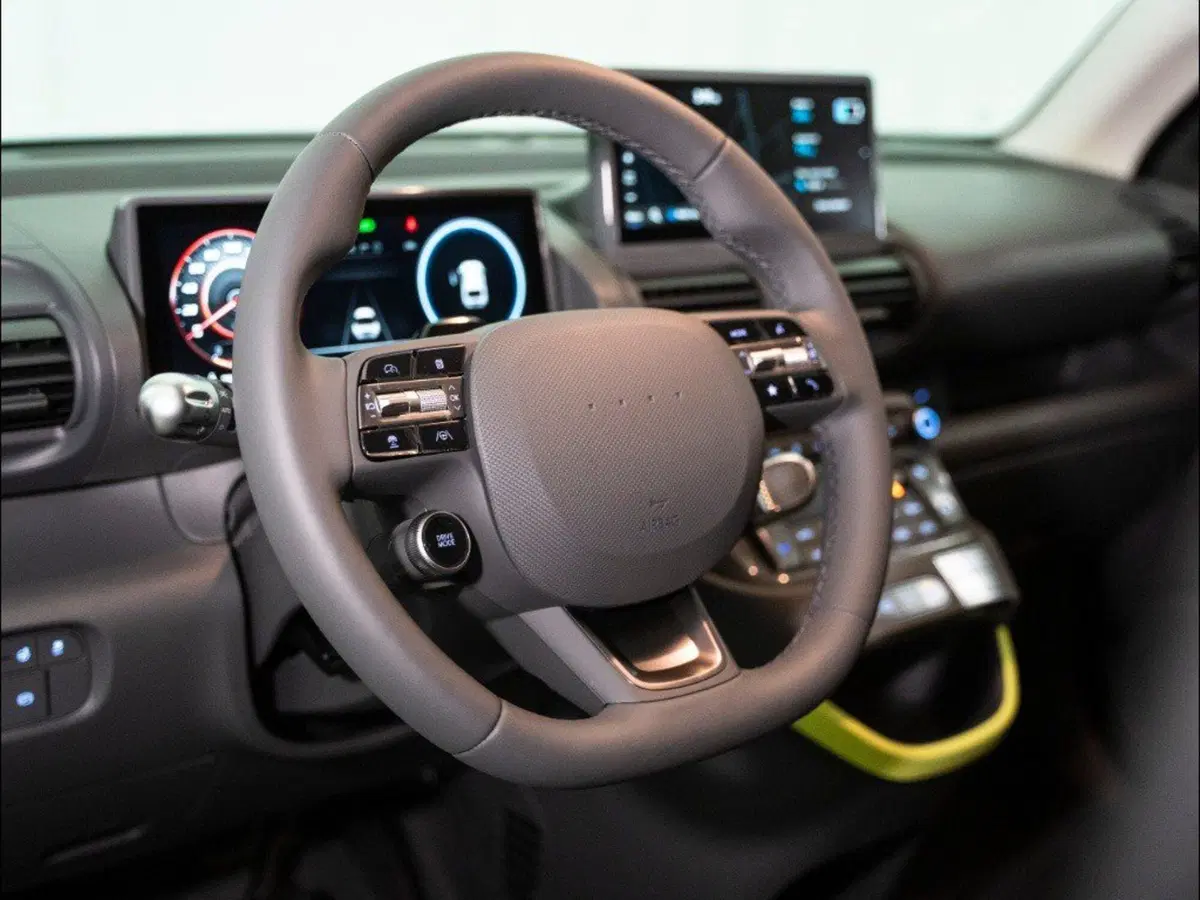 Hyundai Inster nuova a Ancona (14)