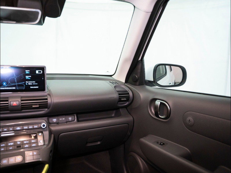 Hyundai Inster nuova a Ancona (18)