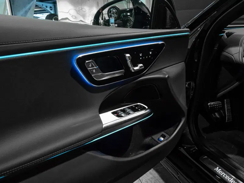Mercedes-Benz Classe E Station Wagon nuova a Ancona (10)