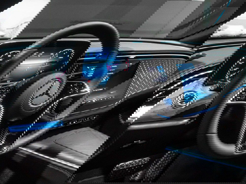 Mercedes-Benz Classe E Station Wagon nuova a Ancona (11)