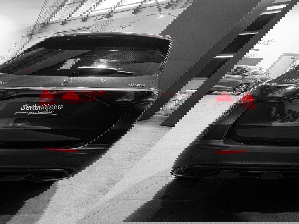 Mercedes-Benz Classe E Station Wagon nuova a Ancona (3)