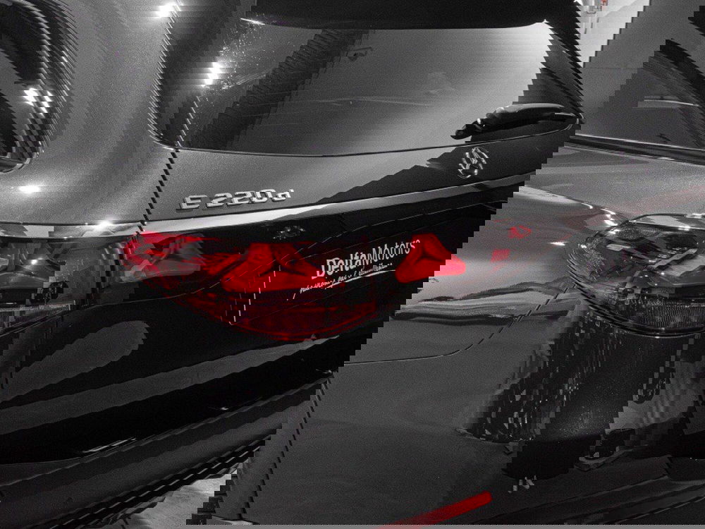 Mercedes-Benz Classe E Station Wagon nuova a Ancona (8)