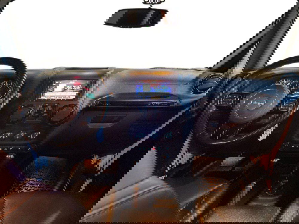 Jeep Wrangler Unlimited usata a Ancona (10)