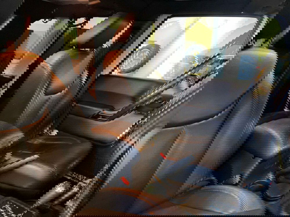 Jeep Wrangler Unlimited usata a Ancona (14)