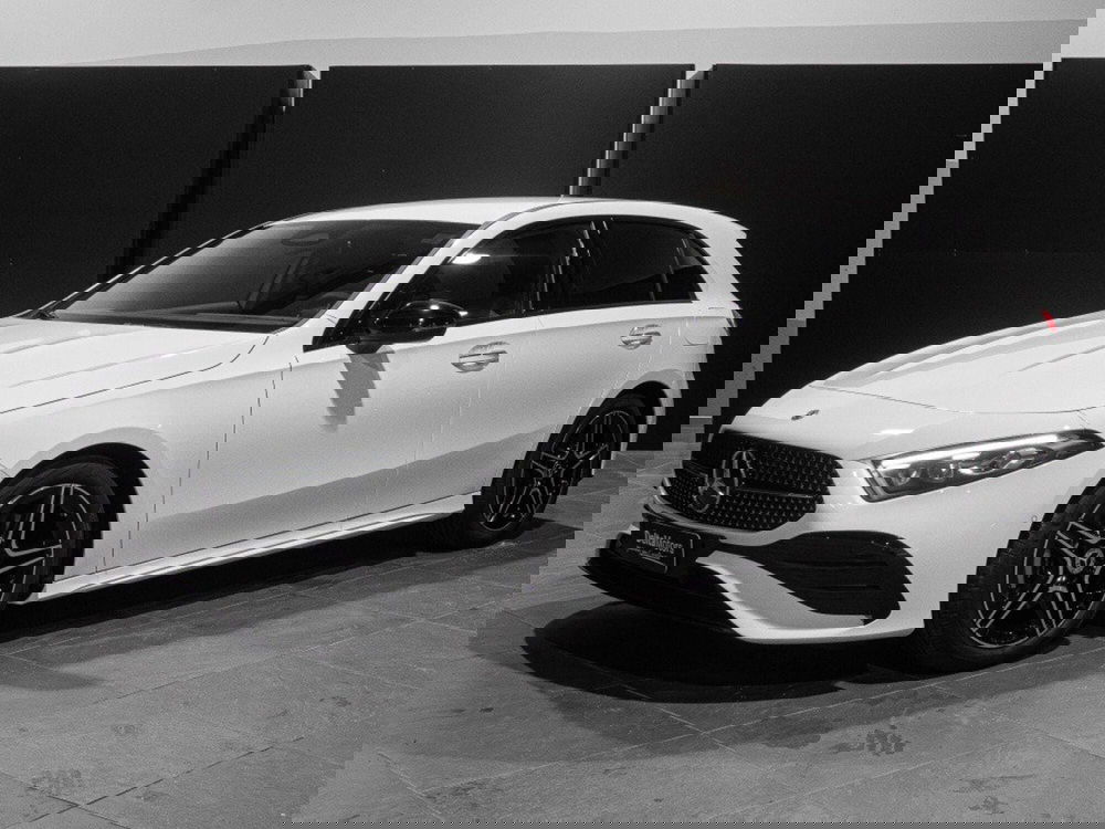 Mercedes-Benz Classe A Sedan nuova a Ancona
