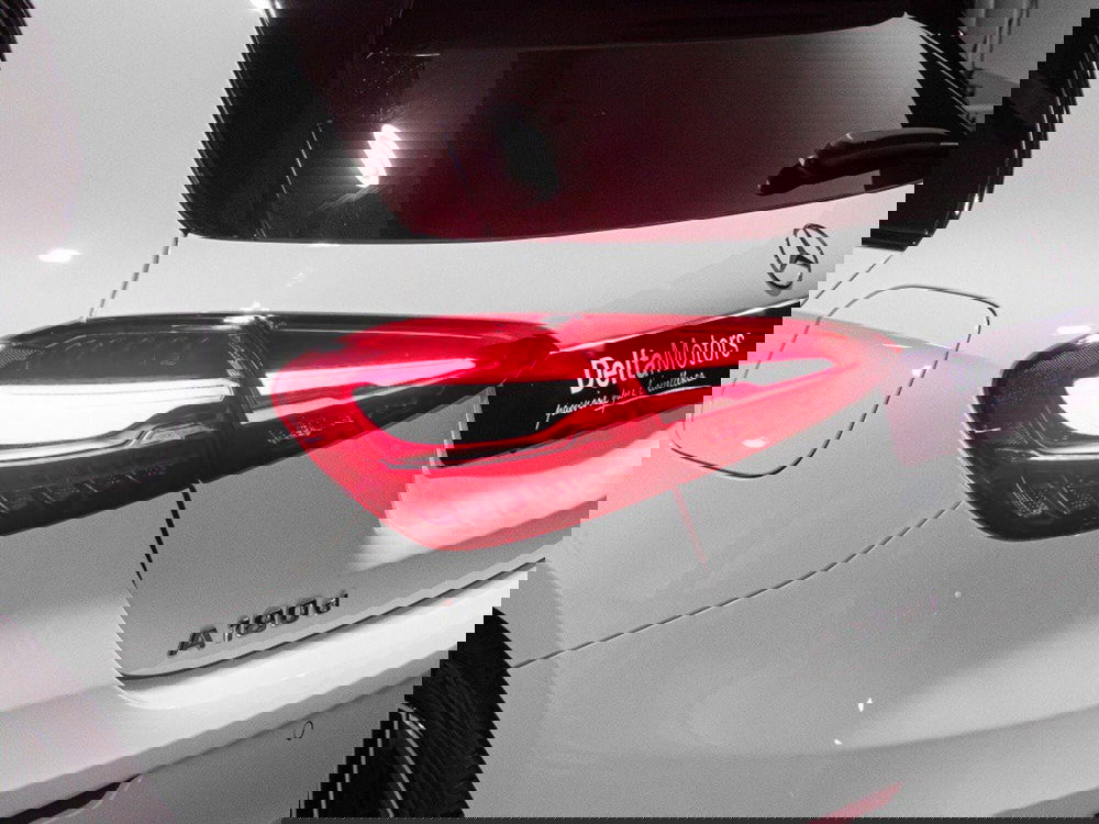 Mercedes-Benz Classe A Sedan nuova a Ancona (8)