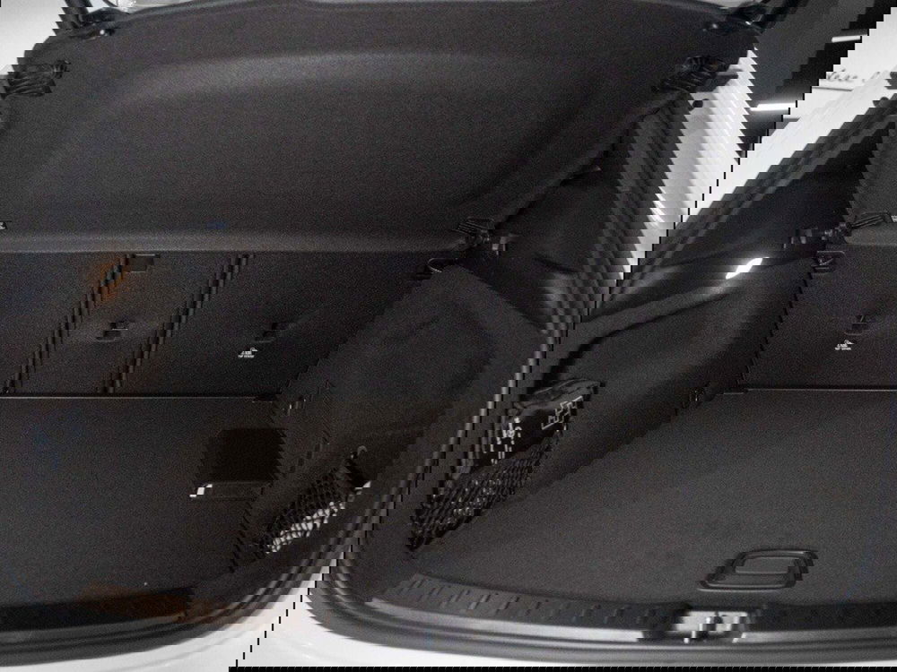 Mercedes-Benz GLA SUV nuova a Ancona (10)