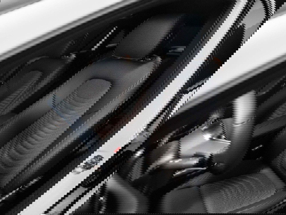 Mercedes-Benz GLA SUV nuova a Ancona (11)