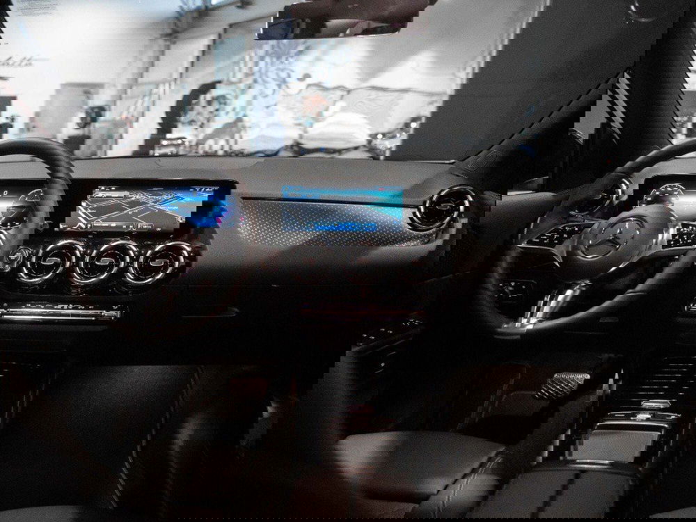 Mercedes-Benz GLA SUV nuova a Ancona (14)