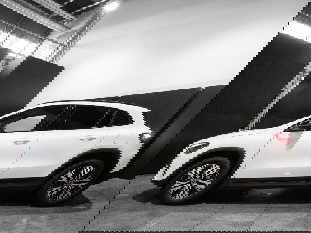 Mercedes-Benz GLA SUV nuova a Ancona (2)