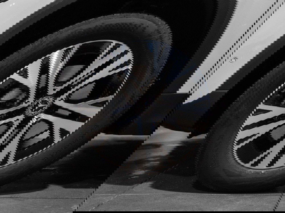 Mercedes-Benz GLA SUV nuova a Ancona (7)