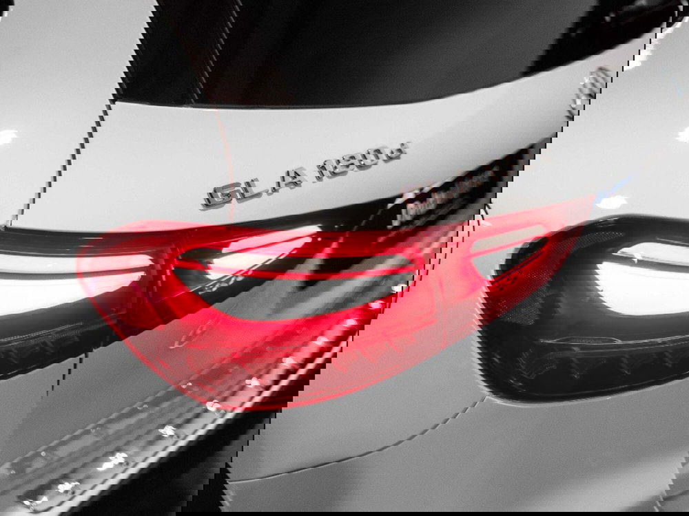 Mercedes-Benz GLA SUV nuova a Ancona (8)