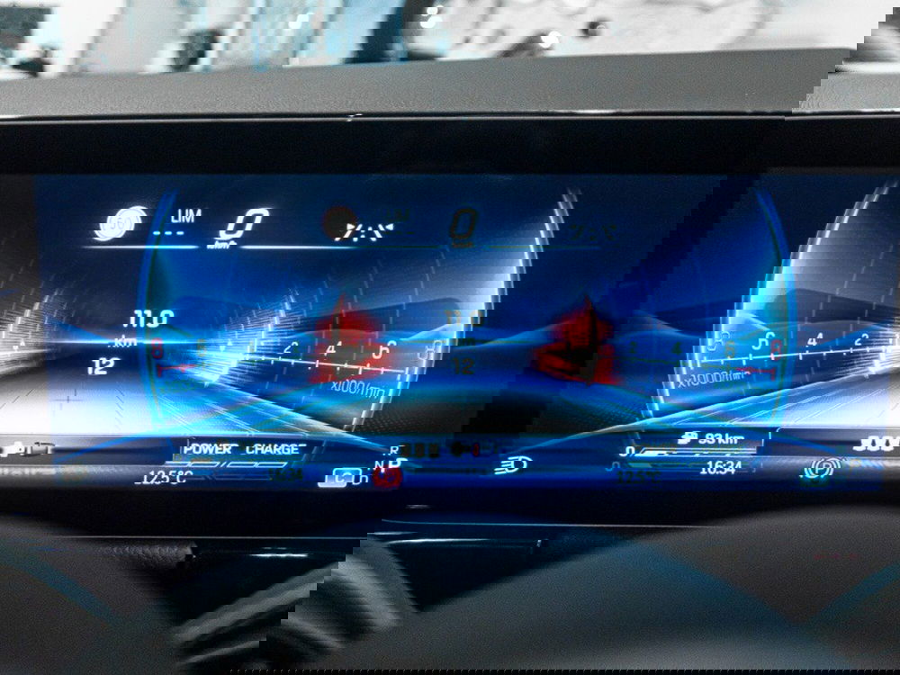 Mercedes-Benz GLA SUV nuova a Ancona (15)