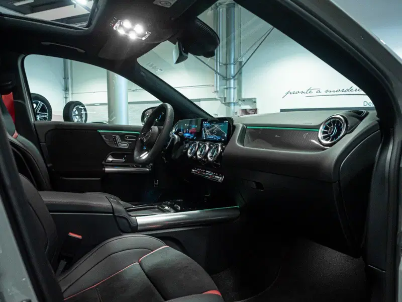 Mercedes-Benz GLA SUV nuova a Ancona (18)