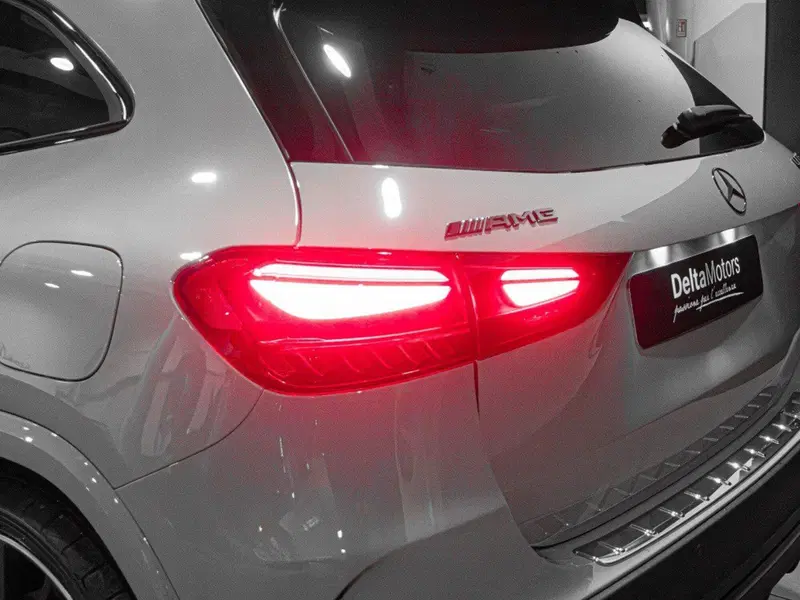 Mercedes-Benz GLA SUV nuova a Ancona (8)