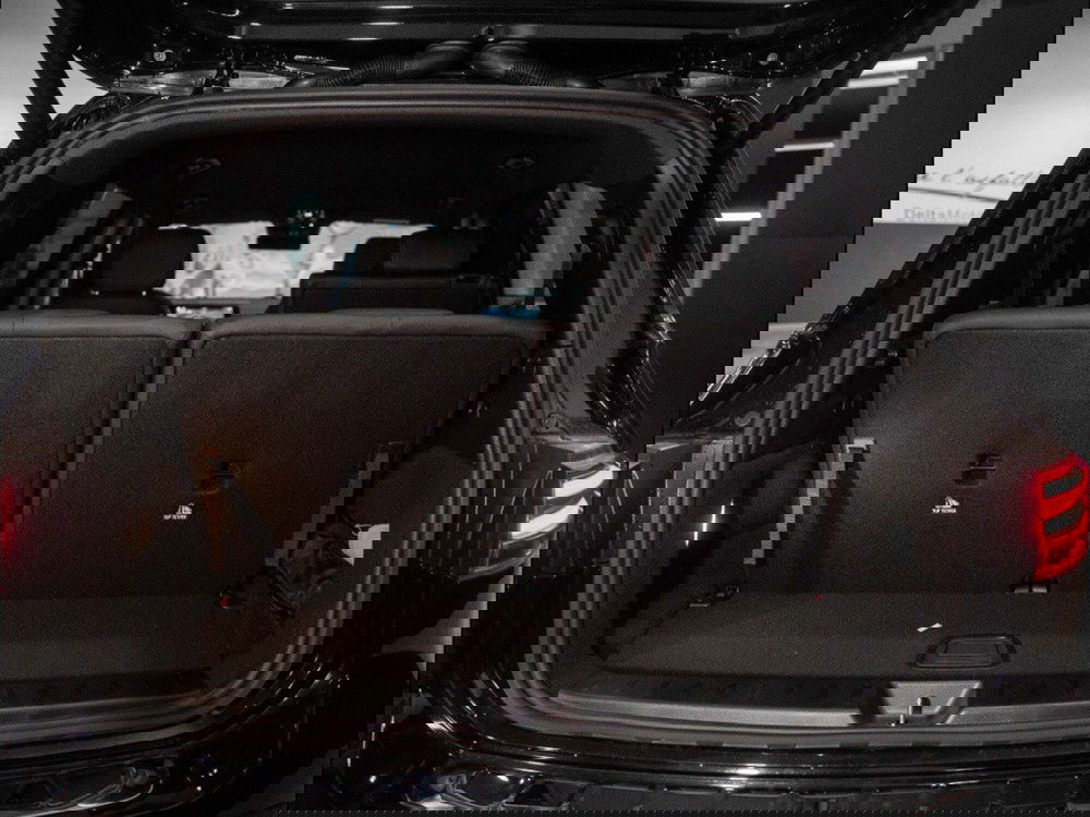 Mercedes-Benz GLB nuova a Ancona (10)