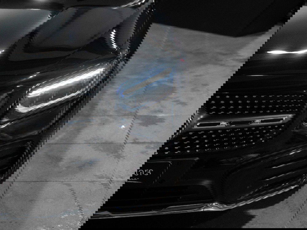 Mercedes-Benz GLB nuova a Ancona (6)