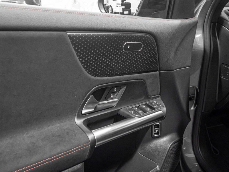 Mercedes-Benz GLA SUV nuova a Ancona (10)