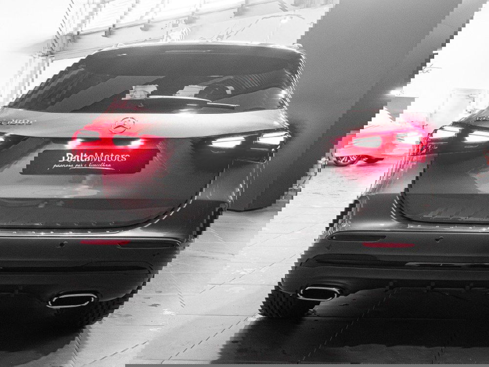 Mercedes-Benz GLA SUV nuova a Ancona (3)