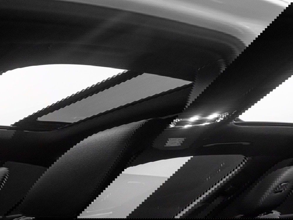 Mercedes-Benz GLA SUV nuova a Ancona (11)