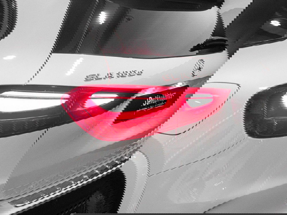 Mercedes-Benz GLA SUV nuova a Ancona (8)