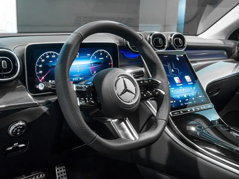 Mercedes-Benz GLC Coupé nuova a Ancona (11)