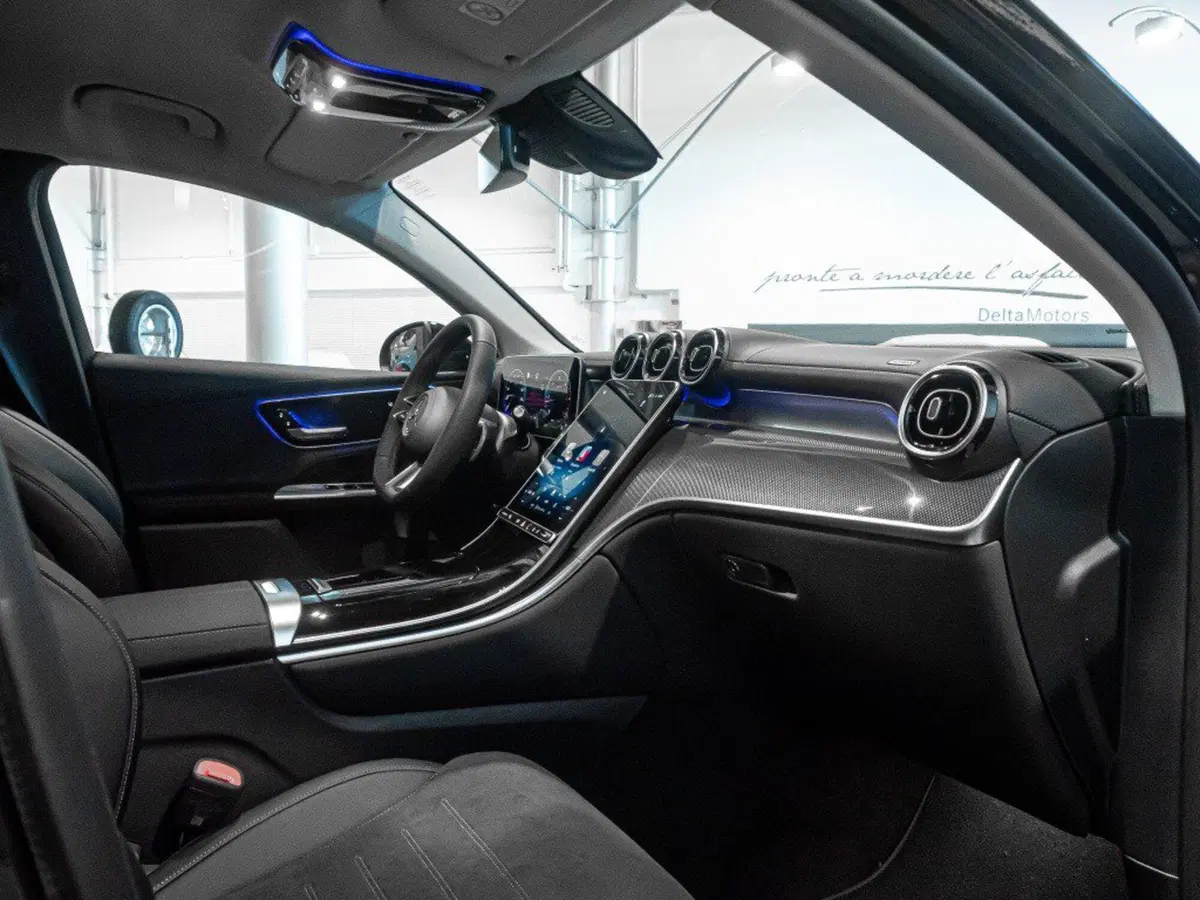 Mercedes-Benz GLC Coupé nuova a Ancona (17)