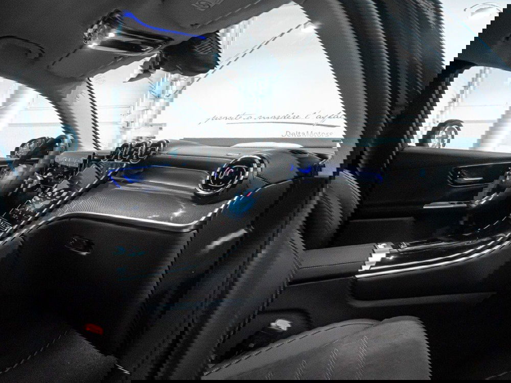 Mercedes-Benz GLC Coupé nuova a Ancona (17)