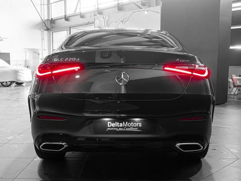 Mercedes-Benz GLC Coupé nuova a Ancona (3)