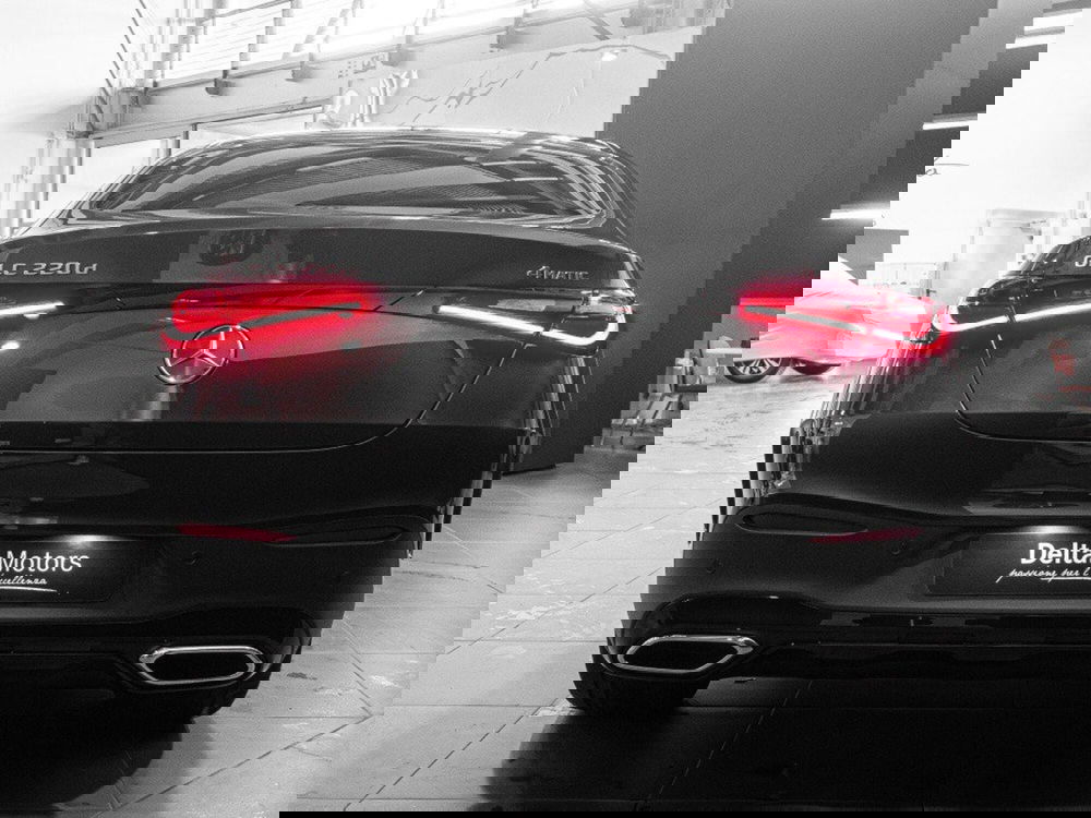 Mercedes-Benz GLC Coupé nuova a Ancona (3)