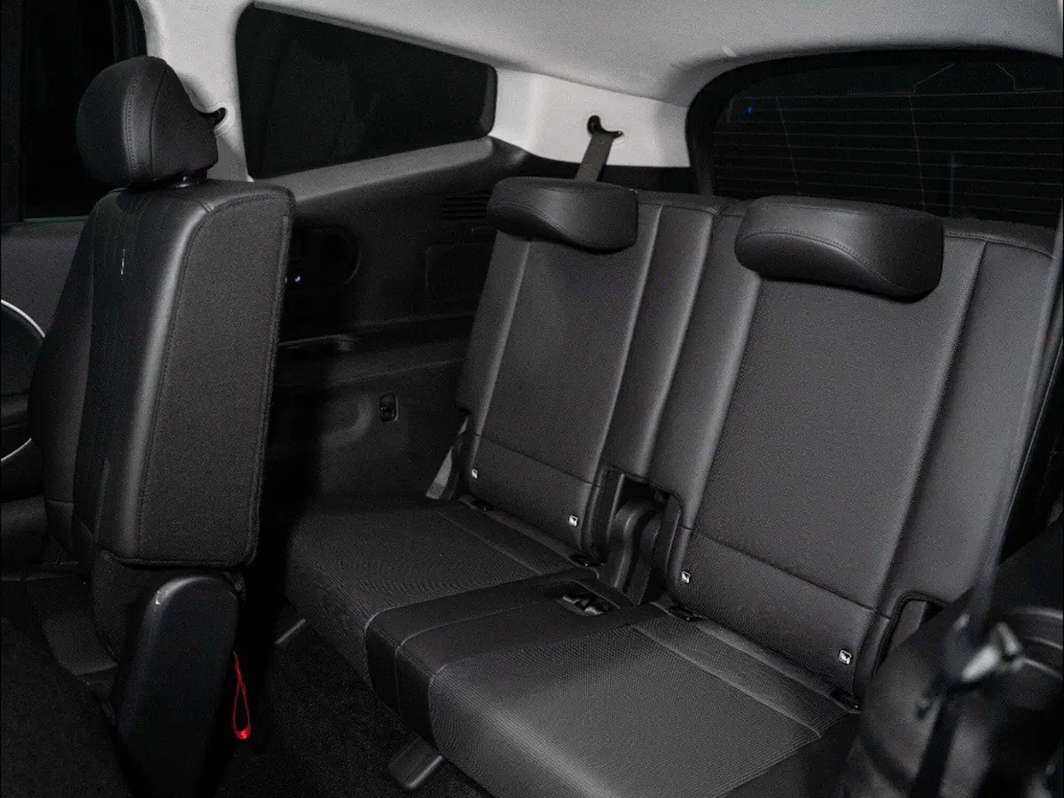 Hyundai Ioniq 9 nuova a Ancona (13)