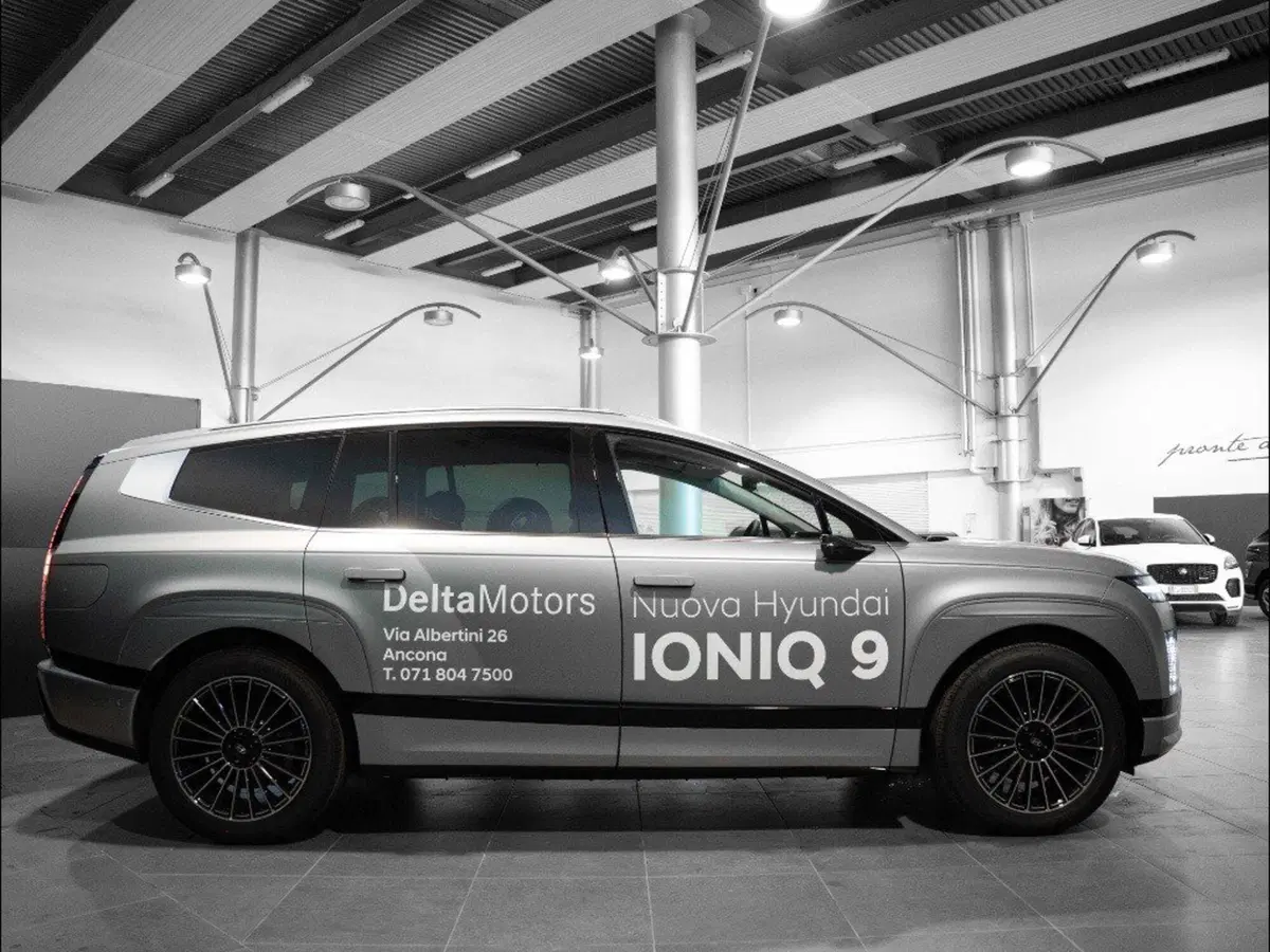 Hyundai Ioniq 9 nuova a Ancona (4)