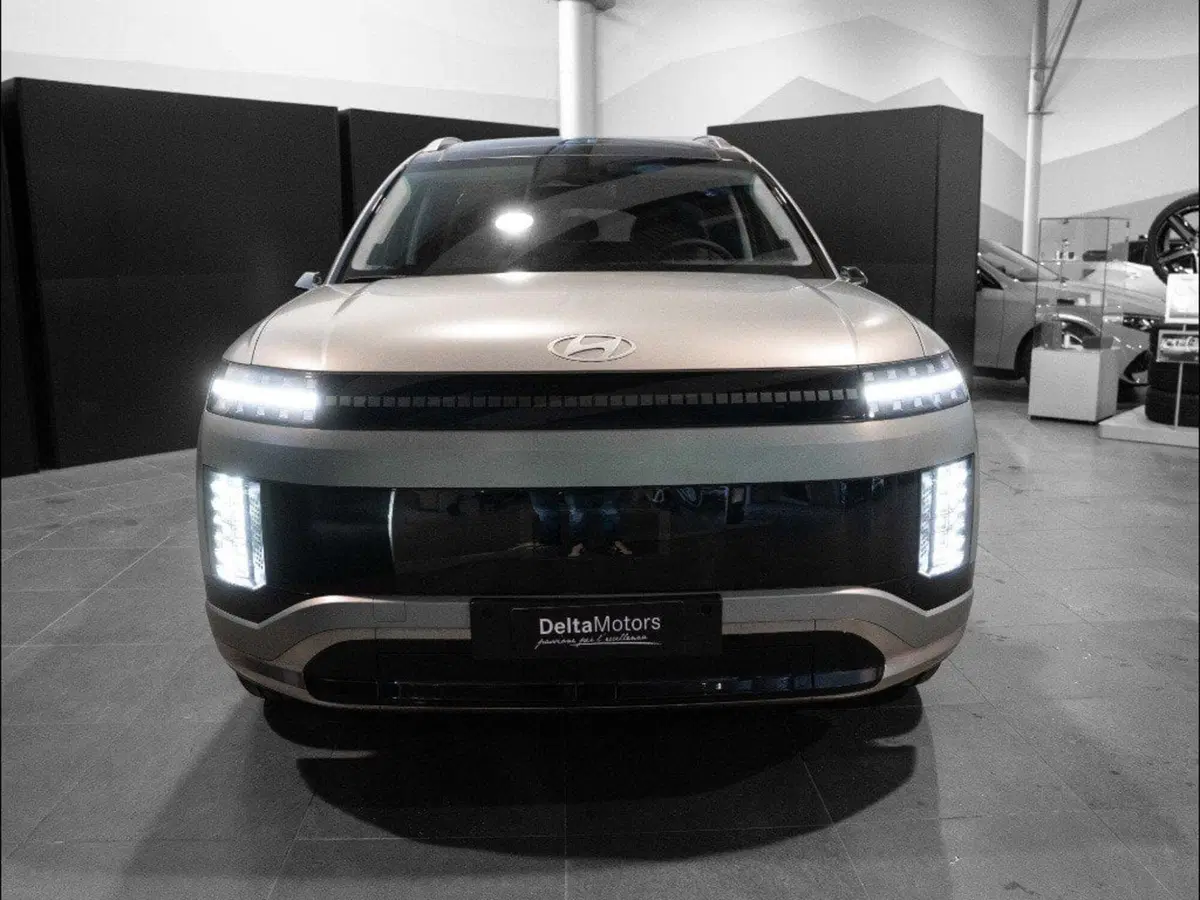 Hyundai Ioniq 9 nuova a Ancona (5)