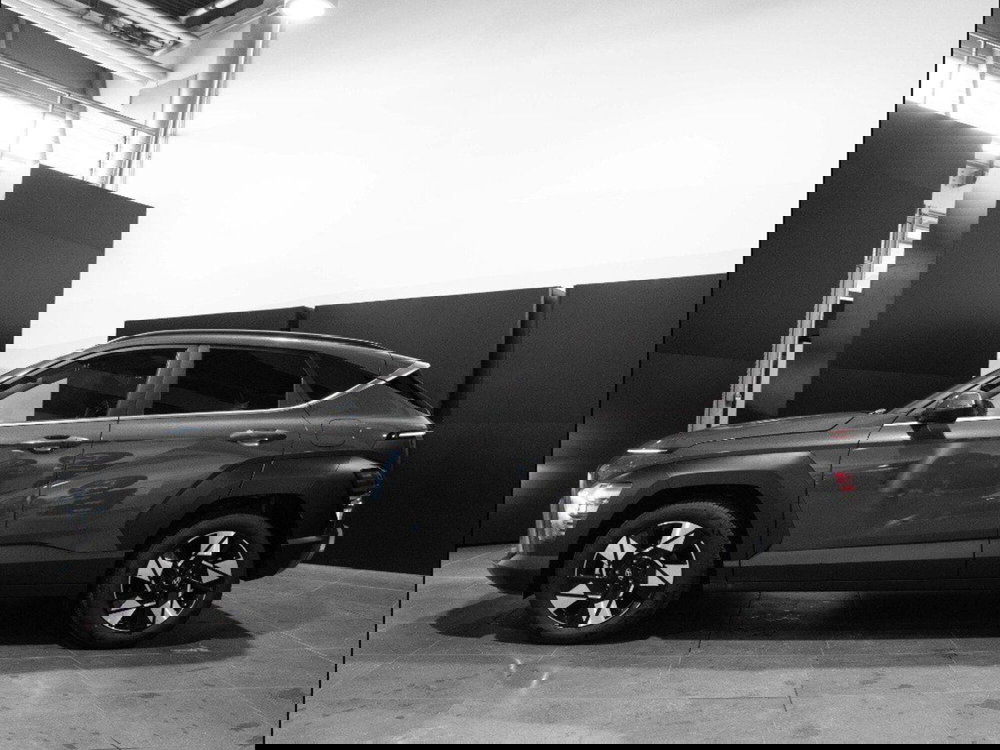 Hyundai Kona nuova a Ancona (2)