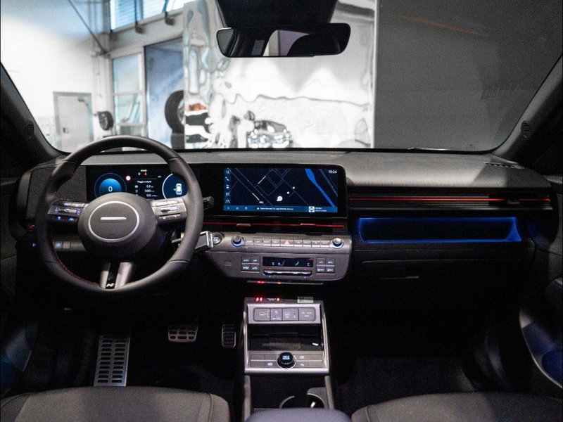 Hyundai Kona nuova a Ancona (13)