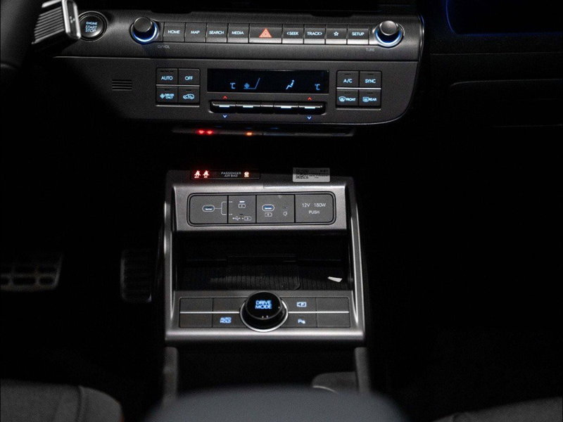 Hyundai Kona nuova a Ancona (15)