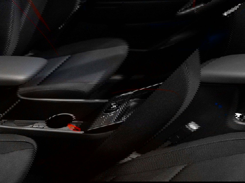 Hyundai Kona nuova a Ancona (18)