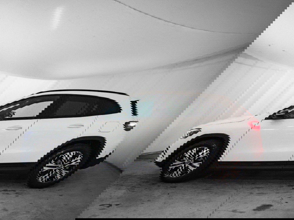 Mercedes-Benz GLA SUV nuova a Ancona (2)